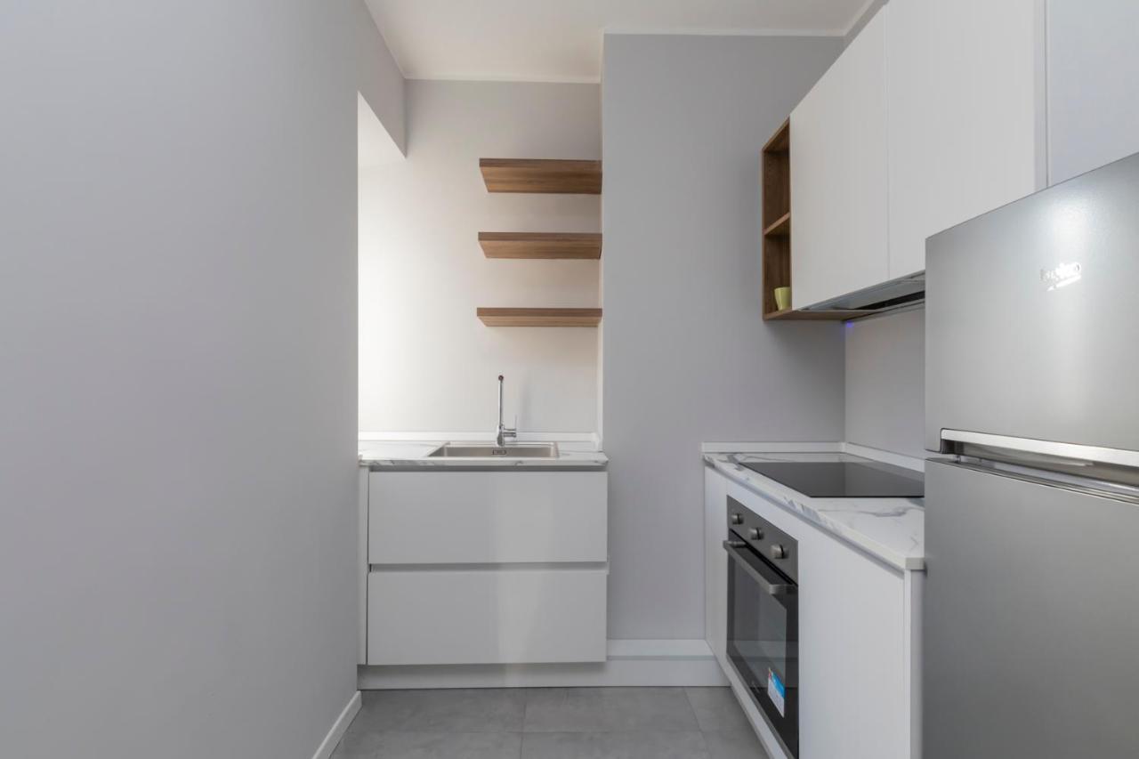 Luxury Apartment In Downtown - Curtatone 4 Милано Екстериор снимка